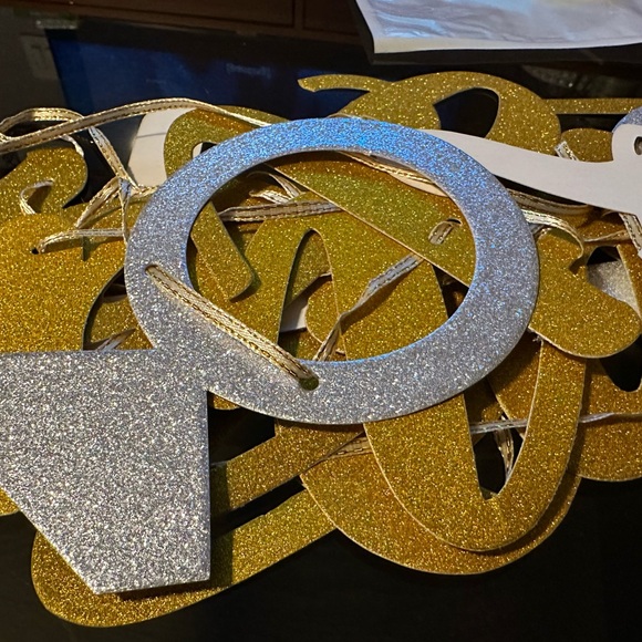 Gold & Silver Bride-to-Be Decoration Bundle - Picture 5 of 11